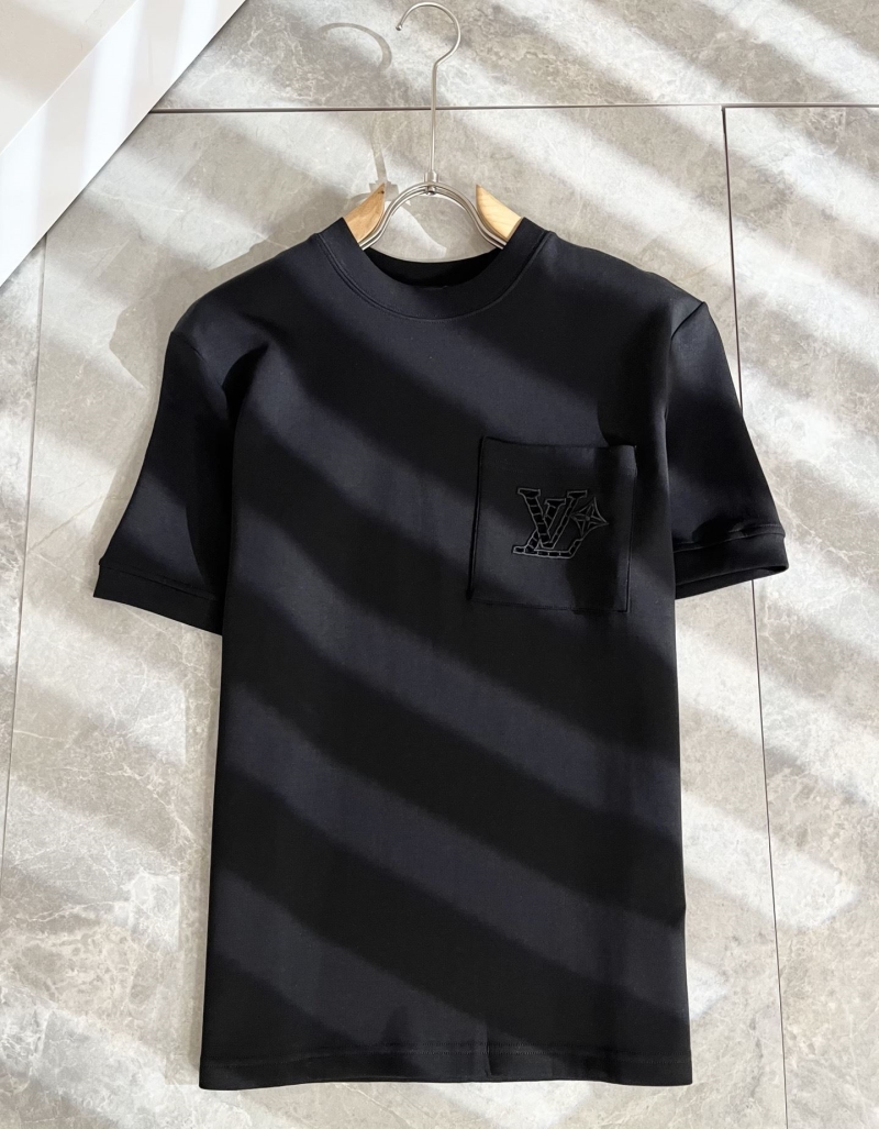 l0vis Vvtt0n t-shirt